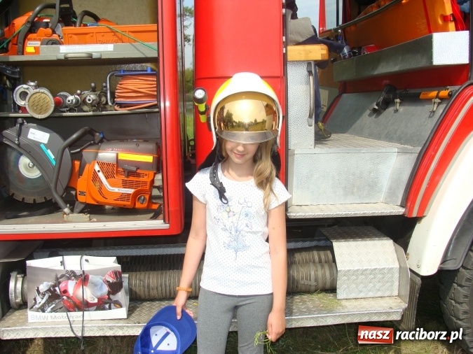 Zdjęcie w galerii na portalu naszraciborz.pl: Festyn wędkarski z okazji Dnia Dziecka wiadomości z regionu