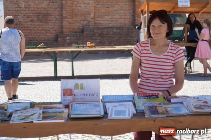 Zdjęcie w galerii na portalu naszraciborz.pl: Czym Nędza bogata! po raz czwarty na raciborskim zamku  wiadomości z regionu