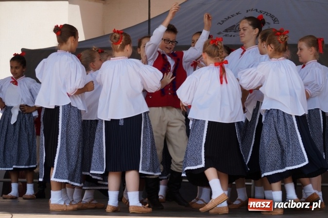 Zdjęcie w galerii na portalu naszraciborz.pl: Czym Nędza bogata! po raz czwarty na raciborskim zamku  wiadomości z regionu