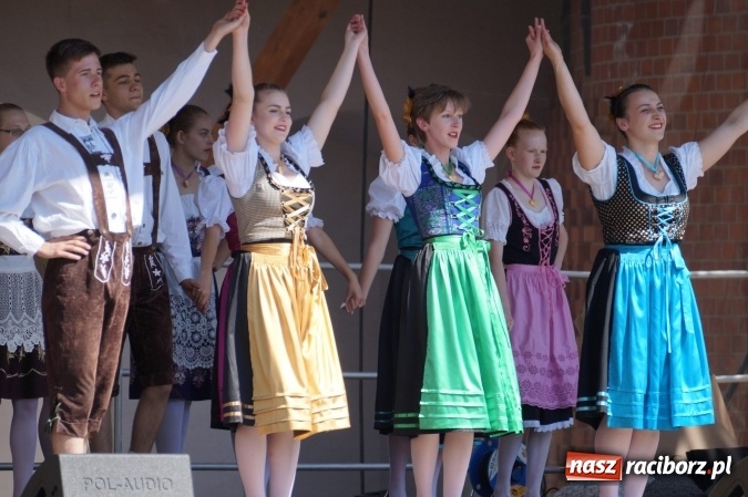 Zdjęcie w galerii na portalu naszraciborz.pl: Czym Nędza bogata! po raz czwarty na raciborskim zamku  wiadomości z regionu