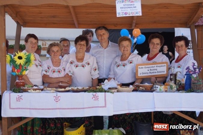 Zdjęcie w galerii na portalu naszraciborz.pl: Czym Nędza bogata! po raz czwarty na raciborskim zamku  wiadomości z regionu