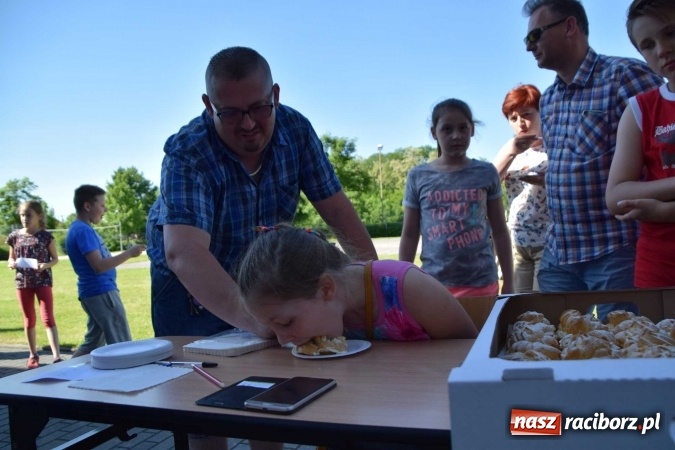 Zdjęcie w galerii na portalu naszraciborz.pl: Zespół Szkolno-Przedszkolny nr 2 po raz trzeci zorganizował piknik sportowo-rodzinny wiadomości z regionu
