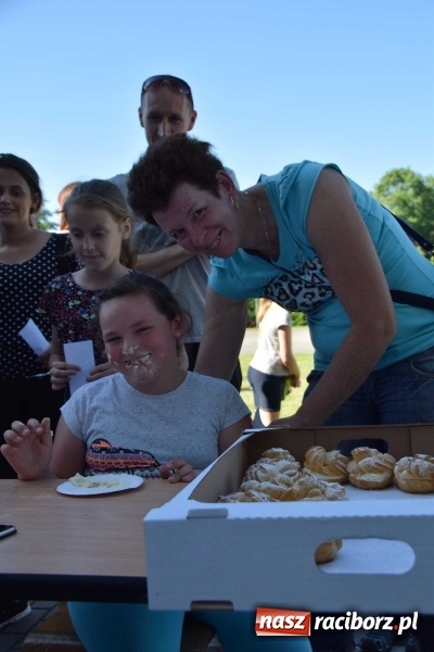 Zdjęcie w galerii na portalu naszraciborz.pl: Zespół Szkolno-Przedszkolny nr 2 po raz trzeci zorganizował piknik sportowo-rodzinny wiadomości z regionu