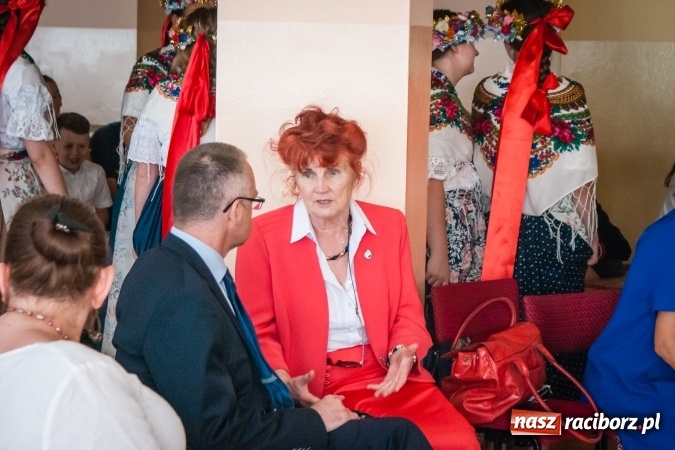 Zdjęcie w galerii na portalu naszraciborz.pl: Członkowie i sympatycy Towarzystwa Przyjaciół Dzieci spotkali się w Gimnazjum nr 3 wiadomości z regionu