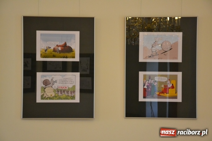 Zdjęcie w galerii na portalu naszraciborz.pl: Wernisaż wystawy rysunków Andrzeja Mleczki na Zamku Piastowskim wiadomości z regionu