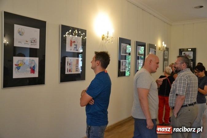 Zdjęcie w galerii na portalu naszraciborz.pl: Wernisaż wystawy rysunków Andrzeja Mleczki na Zamku Piastowskim wiadomości z regionu
