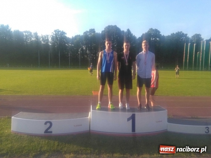 Zdjęcie w galerii na portalu naszraciborz.pl: Udane starty raciborzan na mistrzostwach województwa w LA  wiadomości z regionu