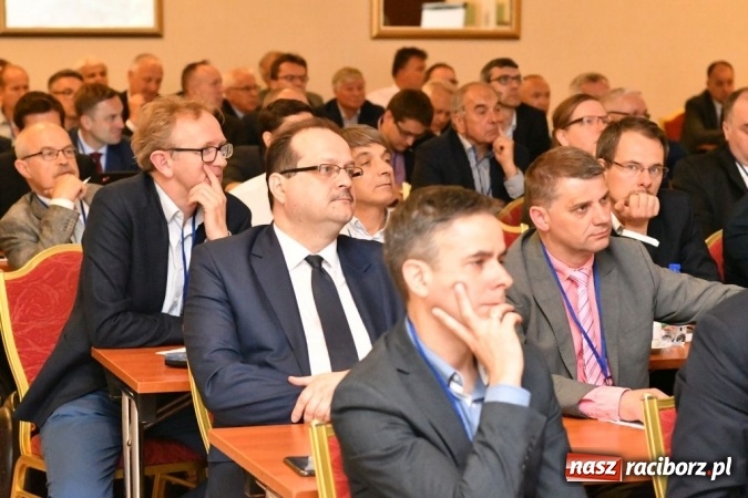 Zdjęcie w galerii na portalu naszraciborz.pl: Rafako S.A. zaprezentowało swoje technologie na II Seminarium nt. Programu 200+ w Warszawie  wiadomości z regionu