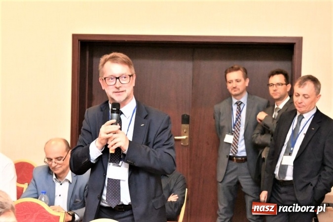 Zdjęcie w galerii na portalu naszraciborz.pl: Rafako S.A. zaprezentowało swoje technologie na II Seminarium nt. Programu 200+ w Warszawie  wiadomości z regionu