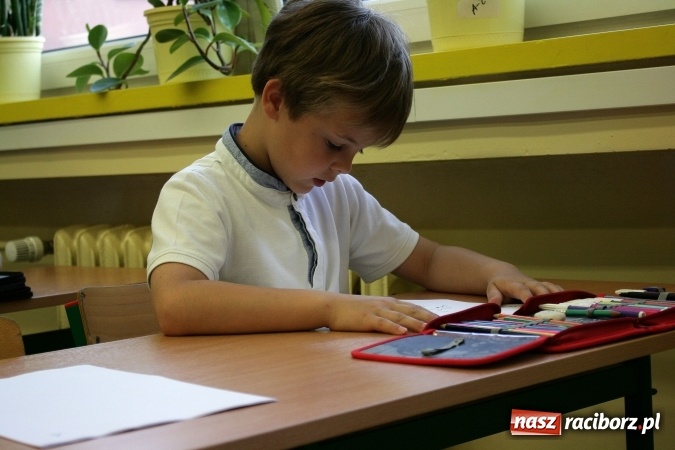 Zdjęcie w galerii na portalu naszraciborz.pl: Mistrz rozrywek umysłowych - dziewięć szkół rywalizowało w kolejnej edycji konkursu wiadomości z regionu