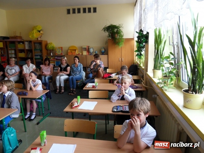 Zdjęcie w galerii na portalu naszraciborz.pl: Mistrz rozrywek umysłowych - dziewięć szkół rywalizowało w kolejnej edycji konkursu wiadomości z regionu