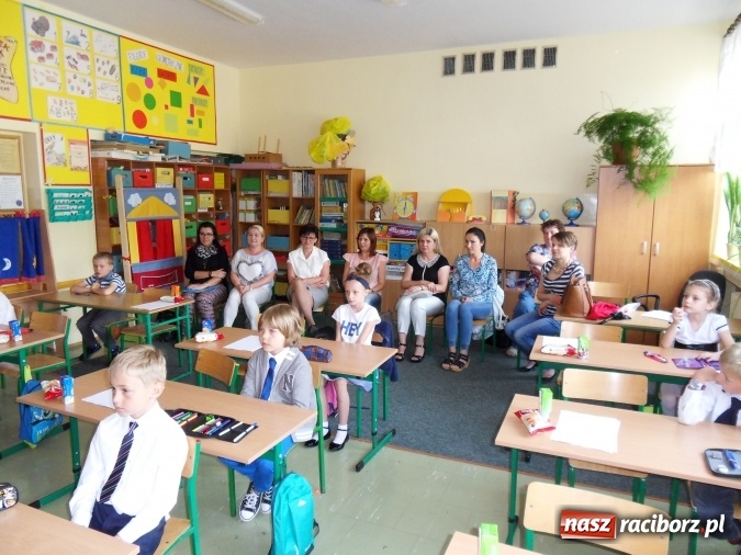 Zdjęcie w galerii na portalu naszraciborz.pl: Mistrz rozrywek umysłowych - dziewięć szkół rywalizowało w kolejnej edycji konkursu wiadomości z regionu