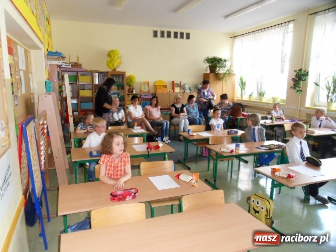 Zdjęcie w galerii na portalu naszraciborz.pl: Mistrz rozrywek umysłowych - dziewięć szkół rywalizowało w kolejnej edycji konkursu wiadomości z regionu