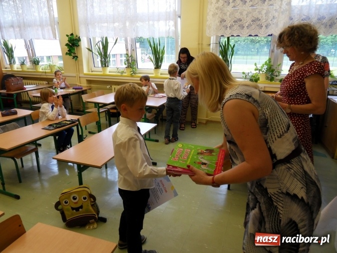 Zdjęcie w galerii na portalu naszraciborz.pl: Mistrz rozrywek umysłowych - dziewięć szkół rywalizowało w kolejnej edycji konkursu wiadomości z regionu