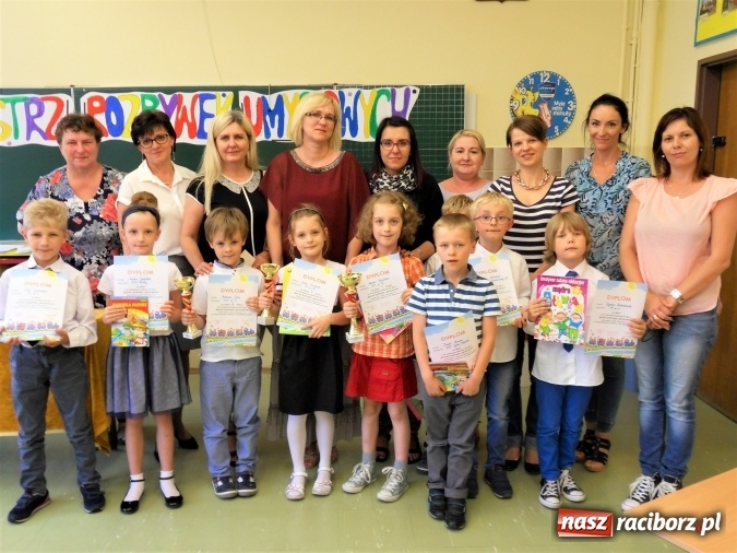 Zdjęcie w galerii na portalu naszraciborz.pl: Mistrz rozrywek umysłowych - dziewięć szkół rywalizowało w kolejnej edycji konkursu wiadomości z regionu