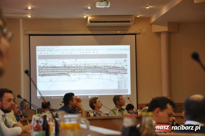 Zdjęcie w galerii na portalu naszraciborz.pl: Rondo, nowy most i wiadukt nad torami - poznaj zaprezentowane dziś szczegóły dotyczące wschodniej obwodnicy miasta wiadomości z regionu