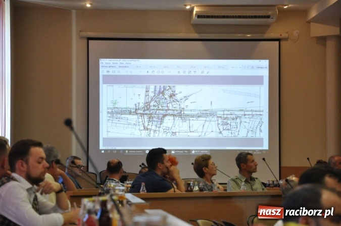 Zdjęcie w galerii na portalu naszraciborz.pl: Rondo, nowy most i wiadukt nad torami - poznaj zaprezentowane dziś szczegóły dotyczące wschodniej obwodnicy miasta wiadomości z regionu