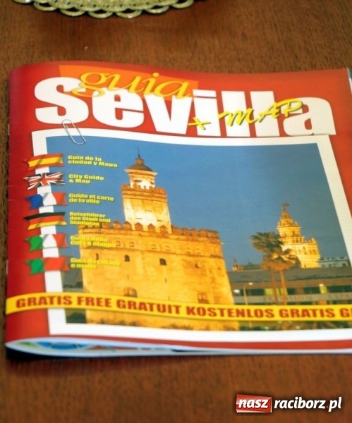 Zdjęcie w galerii na portalu naszraciborz.pl: Zawodnicy SALOS Pogrzebień na Zamku Piastowskim w Raciborzu wiadomości z regionu