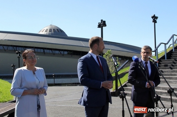 Zdjęcie w galerii na portalu naszraciborz.pl: Szczyt klimatyczny będzie w Katowicach!  wiadomości z regionu