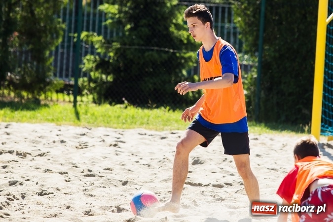 Zdjęcie w galerii na portalu naszraciborz.pl: Gimnazjada, czyli wielkie sportowe święto w G2 wiadomości z regionu