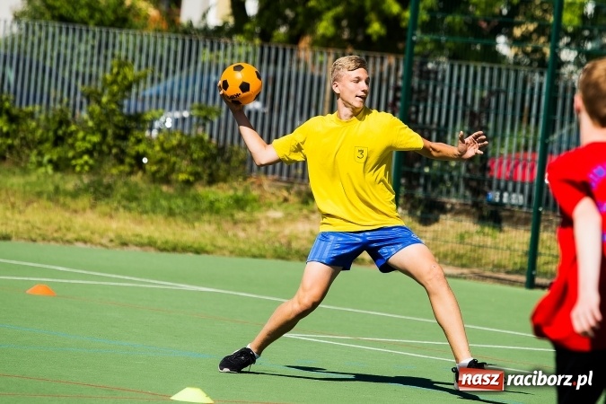 Zdjęcie w galerii na portalu naszraciborz.pl: Gimnazjada, czyli wielkie sportowe święto w G2 wiadomości z regionu
