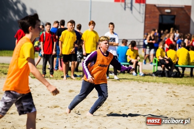 Zdjęcie w galerii na portalu naszraciborz.pl: Gimnazjada, czyli wielkie sportowe święto w G2 wiadomości z regionu