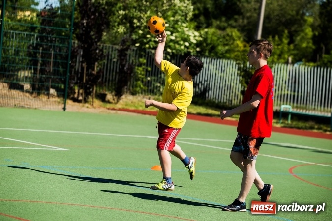 Zdjęcie w galerii na portalu naszraciborz.pl: Gimnazjada, czyli wielkie sportowe święto w G2 wiadomości z regionu