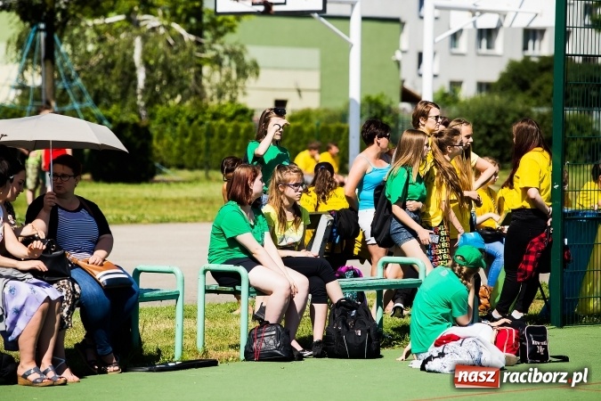 Zdjęcie w galerii na portalu naszraciborz.pl: Gimnazjada, czyli wielkie sportowe święto w G2 wiadomości z regionu