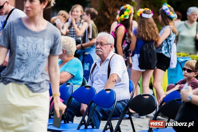 Zdjęcie w galerii na portalu naszraciborz.pl: XVII edycja Festynu Ekologicznego na rynku wiadomości z regionu