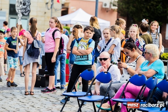 Zdjęcie w galerii na portalu naszraciborz.pl: XVII edycja Festynu Ekologicznego na rynku wiadomości z regionu