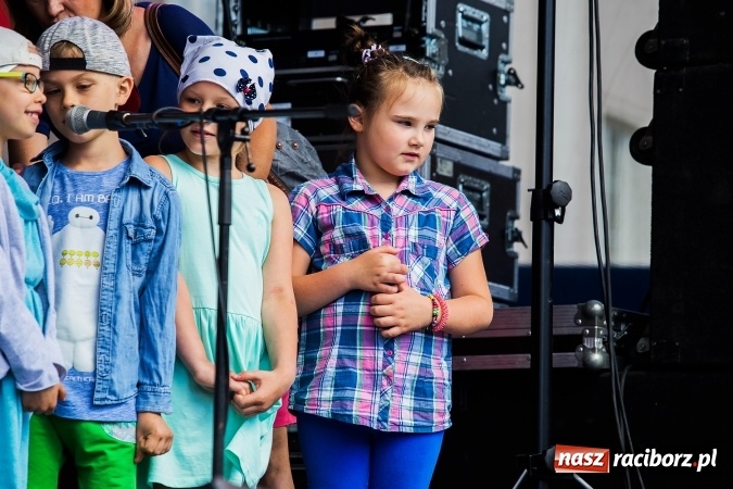 Zdjęcie w galerii na portalu naszraciborz.pl: XVII edycja Festynu Ekologicznego na rynku wiadomości z regionu