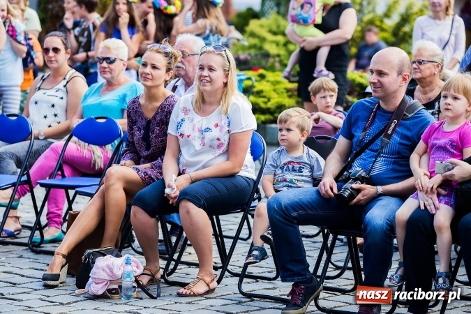 Zdjęcie w galerii na portalu naszraciborz.pl: XVII edycja Festynu Ekologicznego na rynku wiadomości z regionu