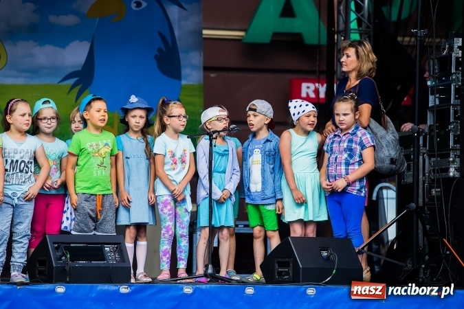 Zdjęcie w galerii na portalu naszraciborz.pl: XVII edycja Festynu Ekologicznego na rynku wiadomości z regionu