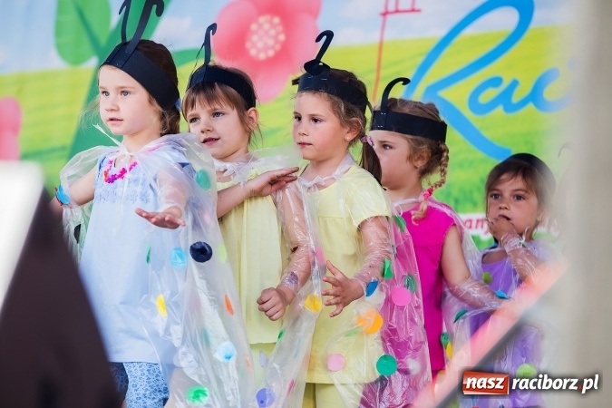Zdjęcie w galerii na portalu naszraciborz.pl: XVII edycja Festynu Ekologicznego na rynku wiadomości z regionu