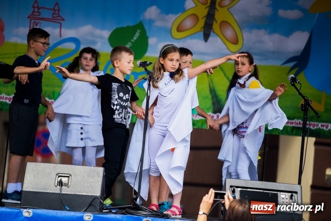 Zdjęcie w galerii na portalu naszraciborz.pl: XVII edycja Festynu Ekologicznego na rynku wiadomości z regionu