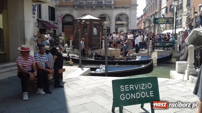 Zdjęcie w galerii na portalu naszraciborz.pl: Florencja-Rzym-Wenecja. Uczniowie CKZiU nr 1 w trasie!  wiadomości z regionu