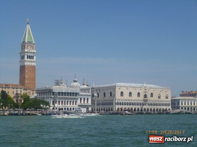 Zdjęcie w galerii na portalu naszraciborz.pl: Florencja-Rzym-Wenecja. Uczniowie CKZiU nr 1 w trasie!  wiadomości z regionu