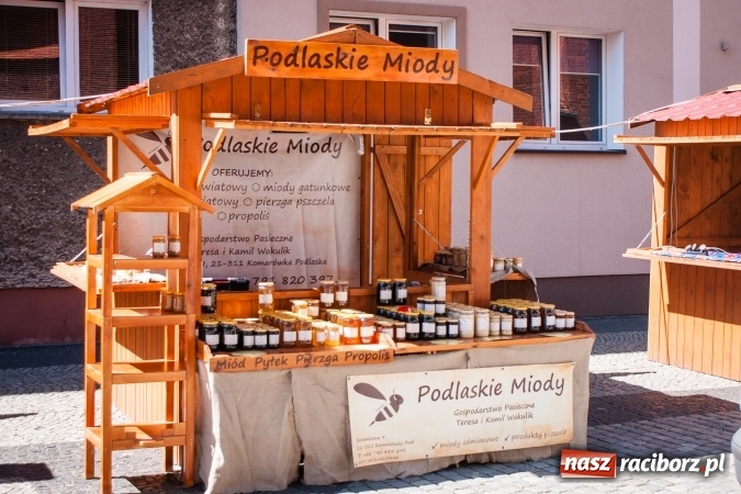 Zdjęcie w galerii na portalu naszraciborz.pl: Na placu Dominikańskim ruszył Jarmark św. Marcelego  wiadomości z regionu