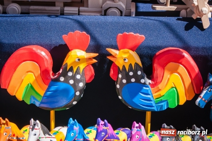 Zdjęcie w galerii na portalu naszraciborz.pl: Na placu Dominikańskim ruszył Jarmark św. Marcelego  wiadomości z regionu