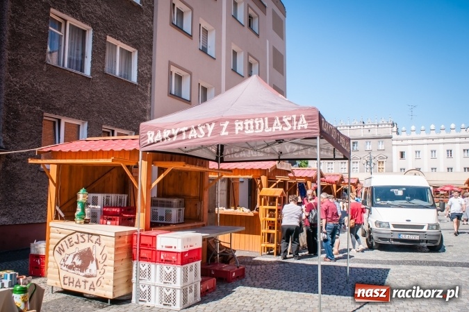 Zdjęcie w galerii na portalu naszraciborz.pl: Na placu Dominikańskim ruszył Jarmark św. Marcelego  wiadomości z regionu