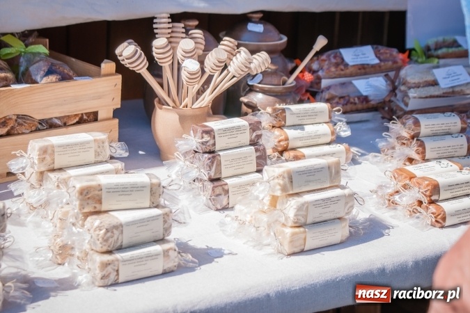 Zdjęcie w galerii na portalu naszraciborz.pl: Na placu Dominikańskim ruszył Jarmark św. Marcelego  wiadomości z regionu