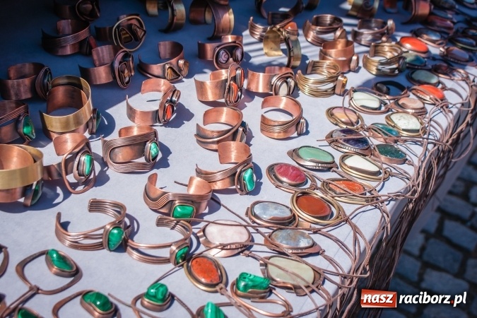 Zdjęcie w galerii na portalu naszraciborz.pl: Na placu Dominikańskim ruszył Jarmark św. Marcelego  wiadomości z regionu