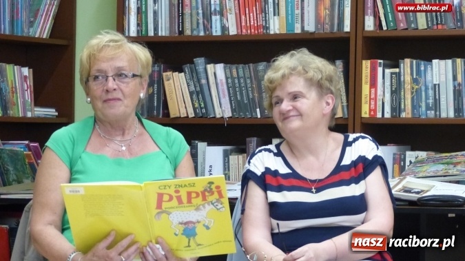 Zdjęcie w galerii na portalu naszraciborz.pl: Czytanie zbliża... pokolenia wiadomości z regionu