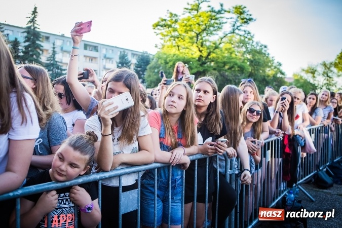 Zdjęcie w galerii na portalu naszraciborz.pl: Dawid Kwiatkowski gwiazdą pierwszego dnia obchodów Dni Raciborza wiadomości z regionu