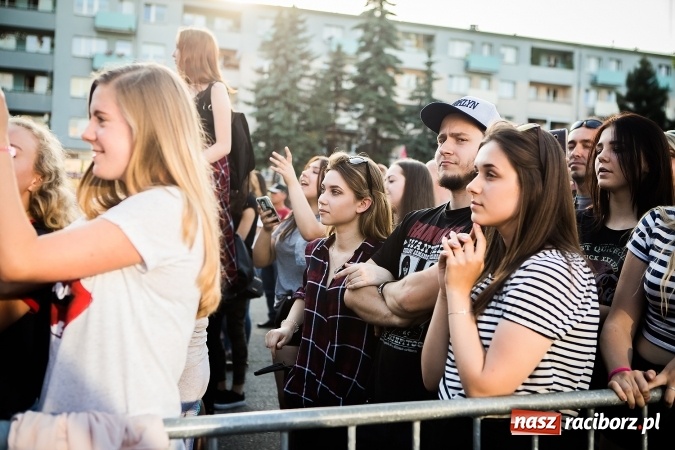 Zdjęcie w galerii na portalu naszraciborz.pl: Dawid Kwiatkowski gwiazdą pierwszego dnia obchodów Dni Raciborza wiadomości z regionu