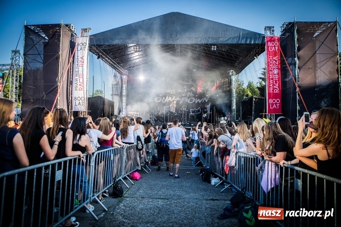 Zdjęcie w galerii na portalu naszraciborz.pl: Dawid Kwiatkowski gwiazdą pierwszego dnia obchodów Dni Raciborza wiadomości z regionu