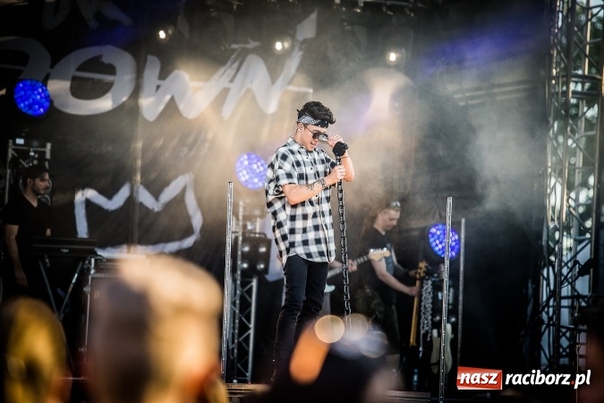 Zdjęcie w galerii na portalu naszraciborz.pl: Dawid Kwiatkowski gwiazdą pierwszego dnia obchodów Dni Raciborza wiadomości z regionu