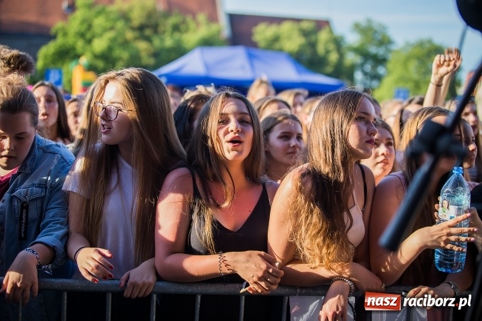 Zdjęcie w galerii na portalu naszraciborz.pl: Dawid Kwiatkowski gwiazdą pierwszego dnia obchodów Dni Raciborza wiadomości z regionu