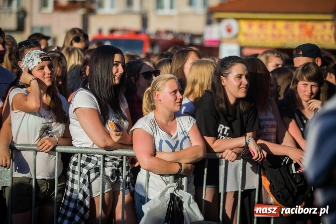 Zdjęcie w galerii na portalu naszraciborz.pl: Dawid Kwiatkowski gwiazdą pierwszego dnia obchodów Dni Raciborza wiadomości z regionu