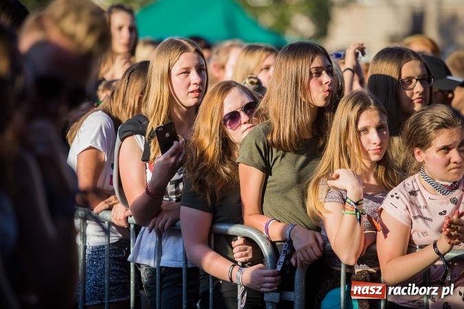 Zdjęcie w galerii na portalu naszraciborz.pl: Dawid Kwiatkowski gwiazdą pierwszego dnia obchodów Dni Raciborza wiadomości z regionu
